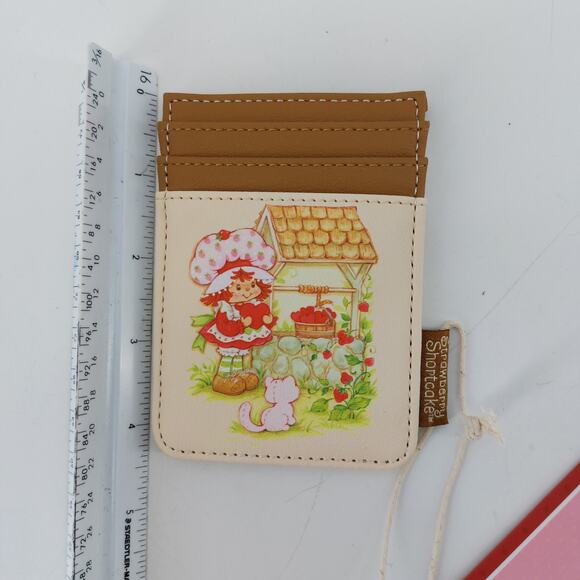 Loungefly Strawberry Shortcake Cardholder Wishing Well Wallet - Picture 3 of 10